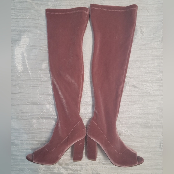 Yoki, boots - Picture 5 of 7